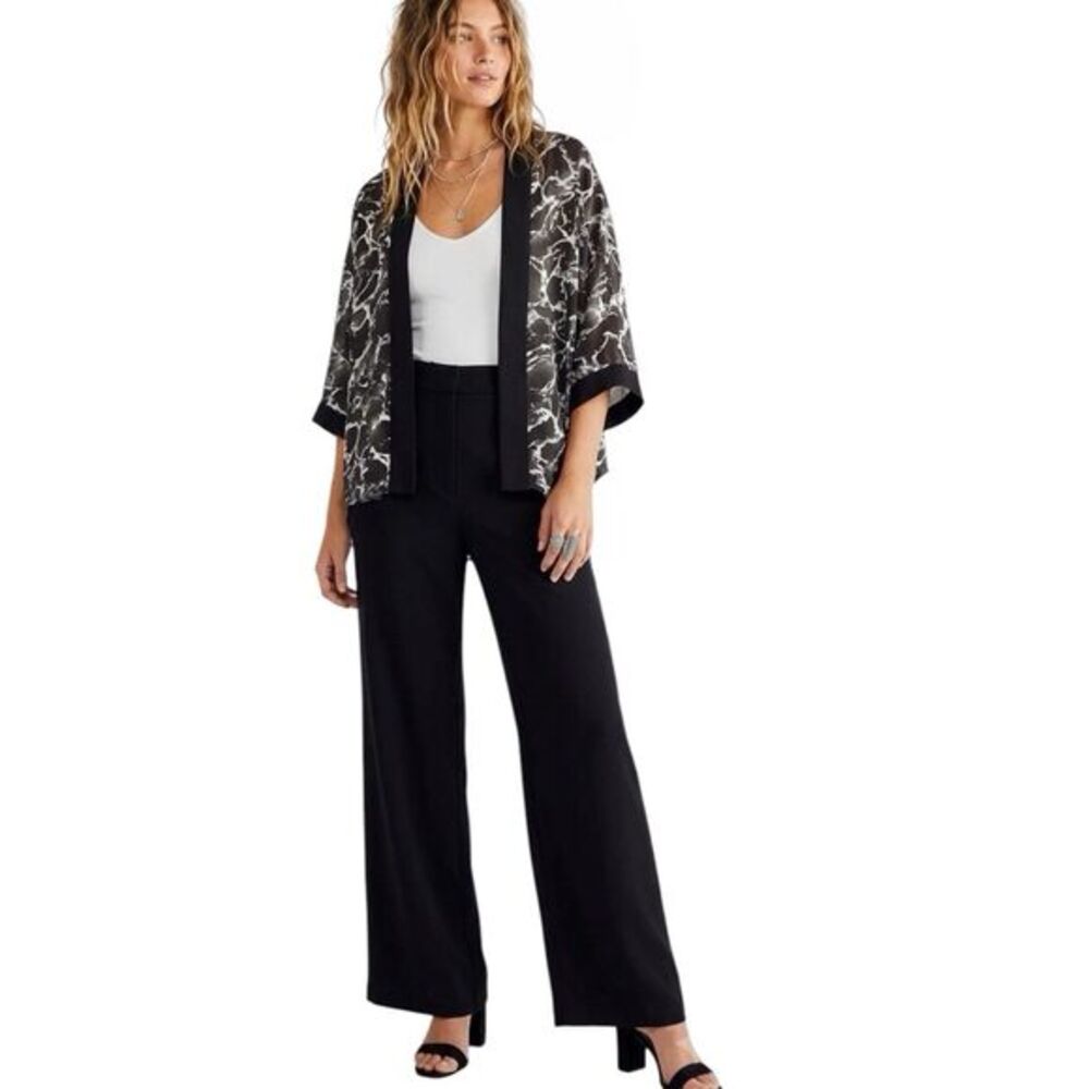 New York & Company Womens Shrug Kimono Shawl Open Short Sleeve Boho Sz Small